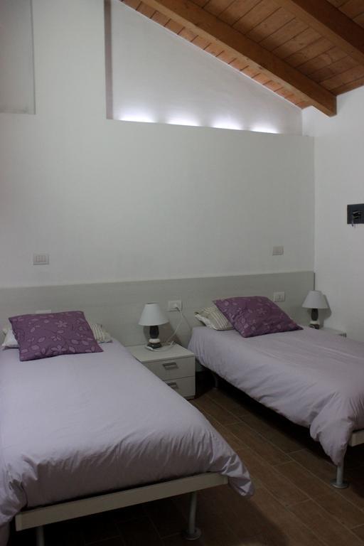 Al Castello Bed And Breakfast Cornate d'Adda Bilik gambar