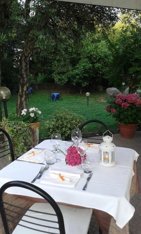 Al Castello Bed And Breakfast Cornate d'Adda Luaran gambar